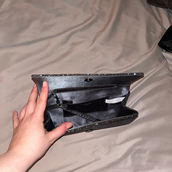 Grey Sequence Clutch - Picture 3 of 3